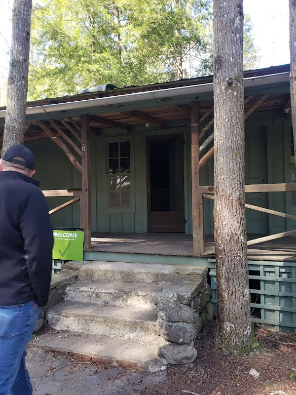 Elkmont Club Cabin # 6, Creekmore
