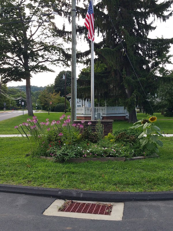 Alice Clover Pinney Memorial Park