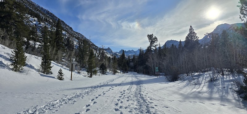 Cardinal Pinnacle Trailhead