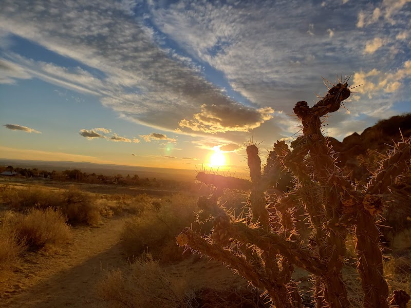 Menaul Trailhead