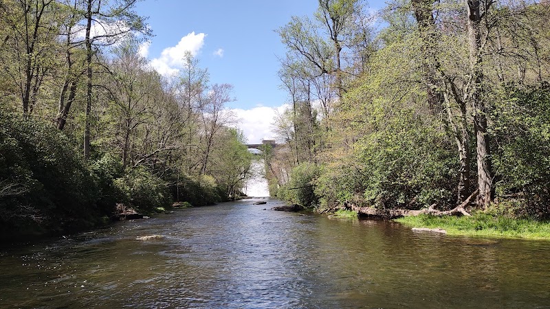 Gunpowder Big Falls Rd. Parking