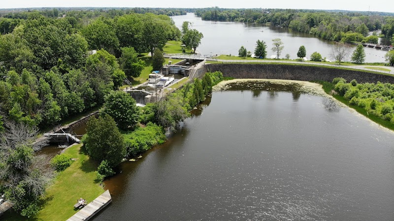 Rideau Canal, Locks 14-16 - Long Island