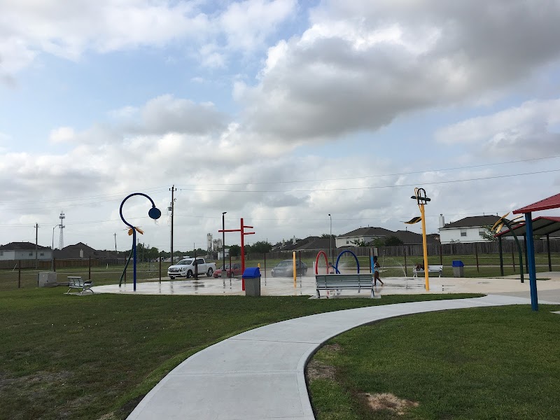 Brunswick Lakes Community Water Park
