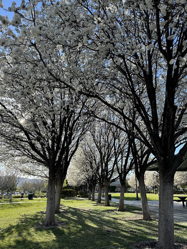 Gardens Community Center