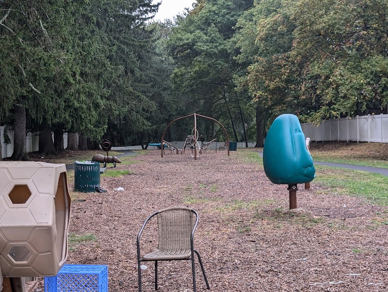 Harry Reiss Nature Park & Trail