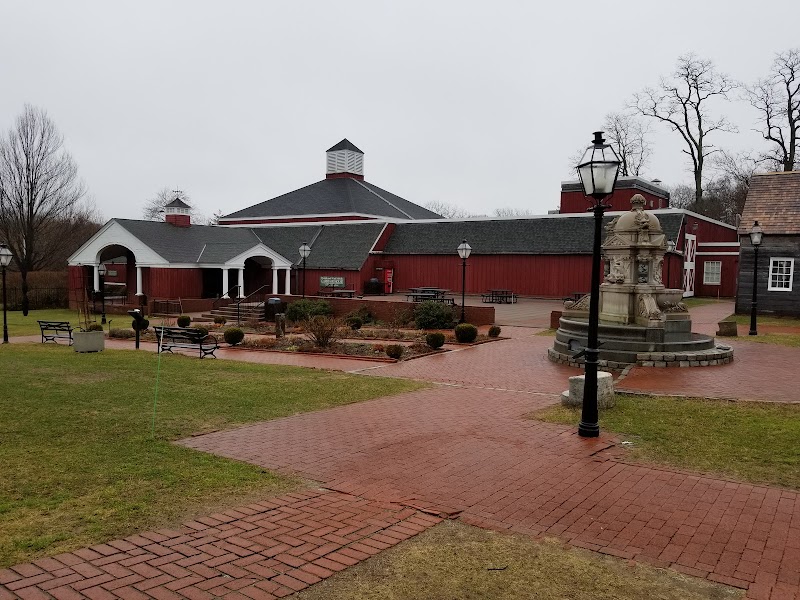 The Long Island Museum