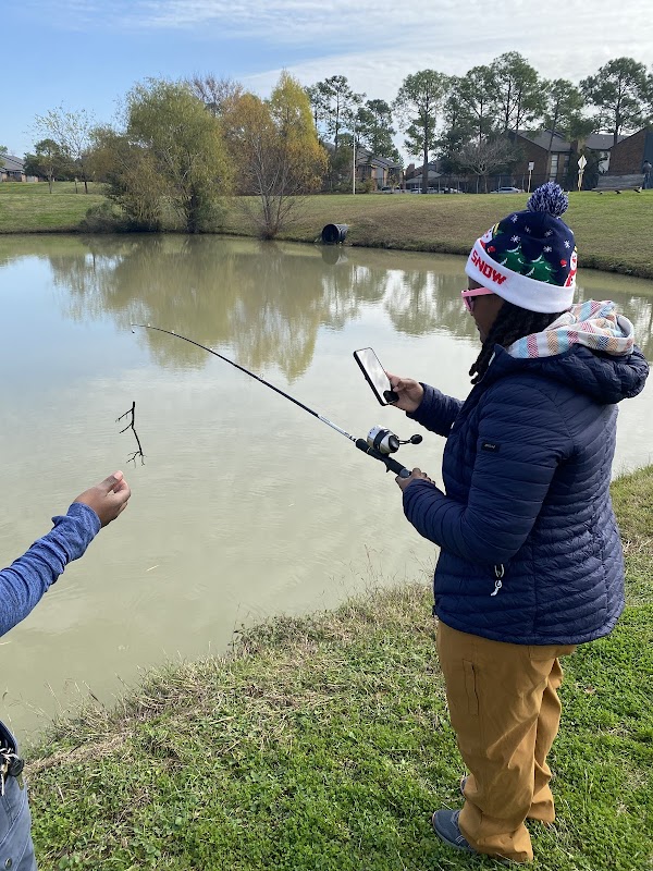 Easton Commons Nature Park Parking Lot