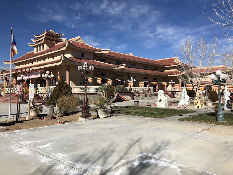 Thiền Viện Chân Nguyên / Buddhist Meditation Center