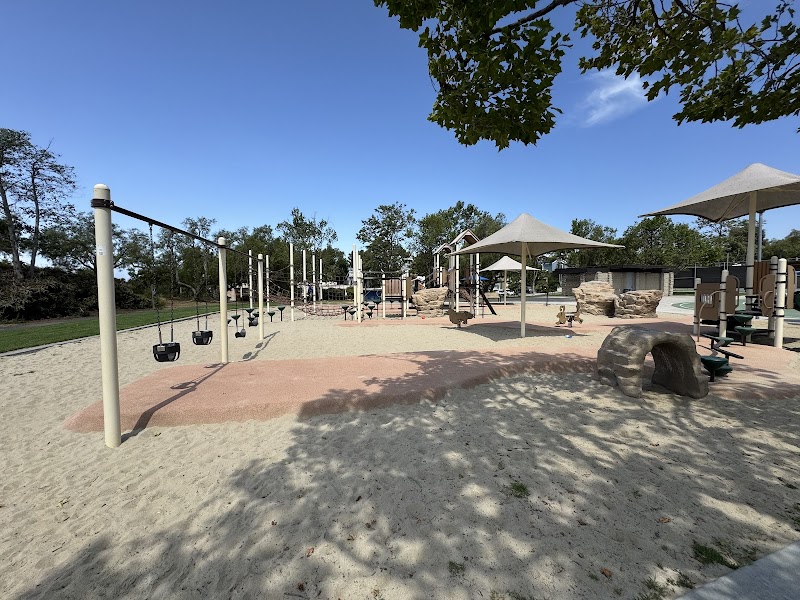 Moulton Meadows Park