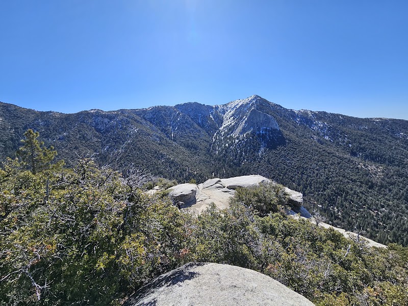 Deer Springs Trailhead