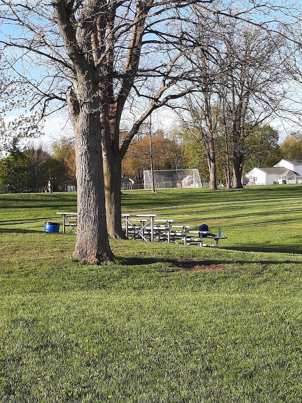 Davis Park (North Entrance)