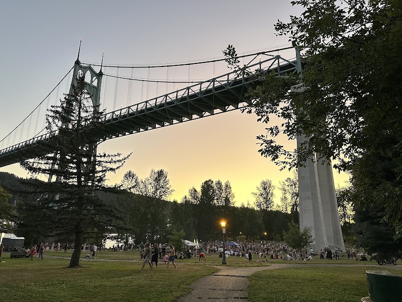 Cathedral Park Beach