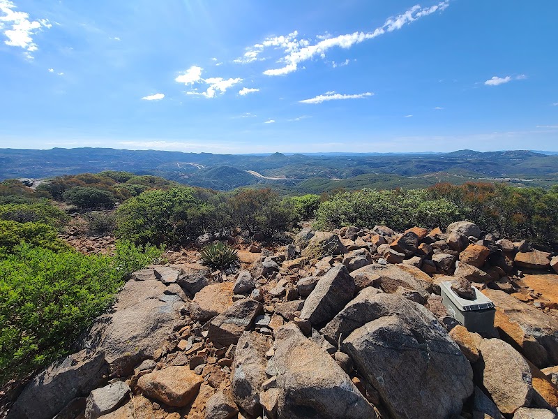 Guatay Mountain Trailhead