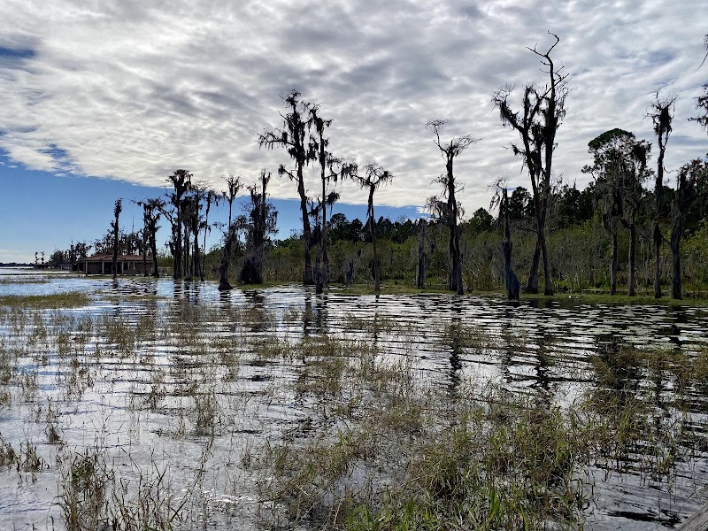Keene’s Point Lake Tibet Boardwalk