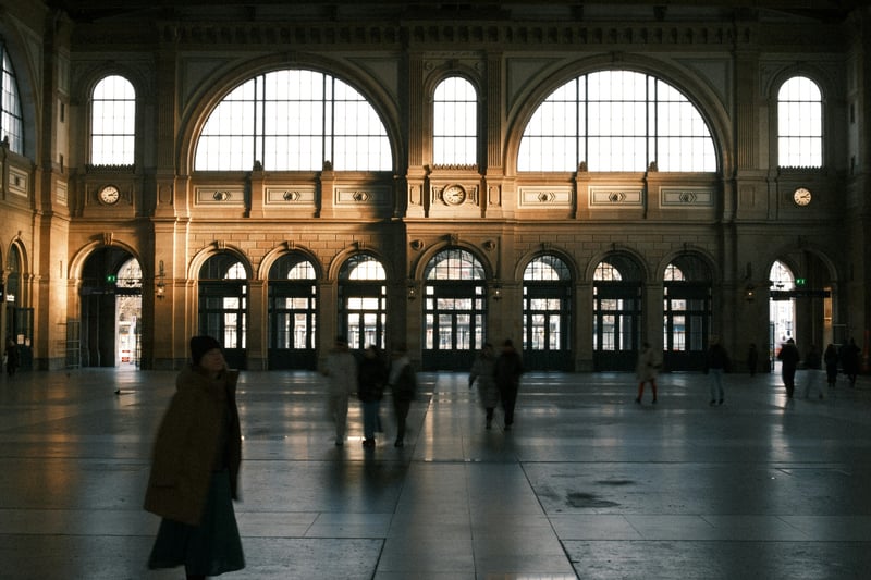 Grand Railway Station Concourse