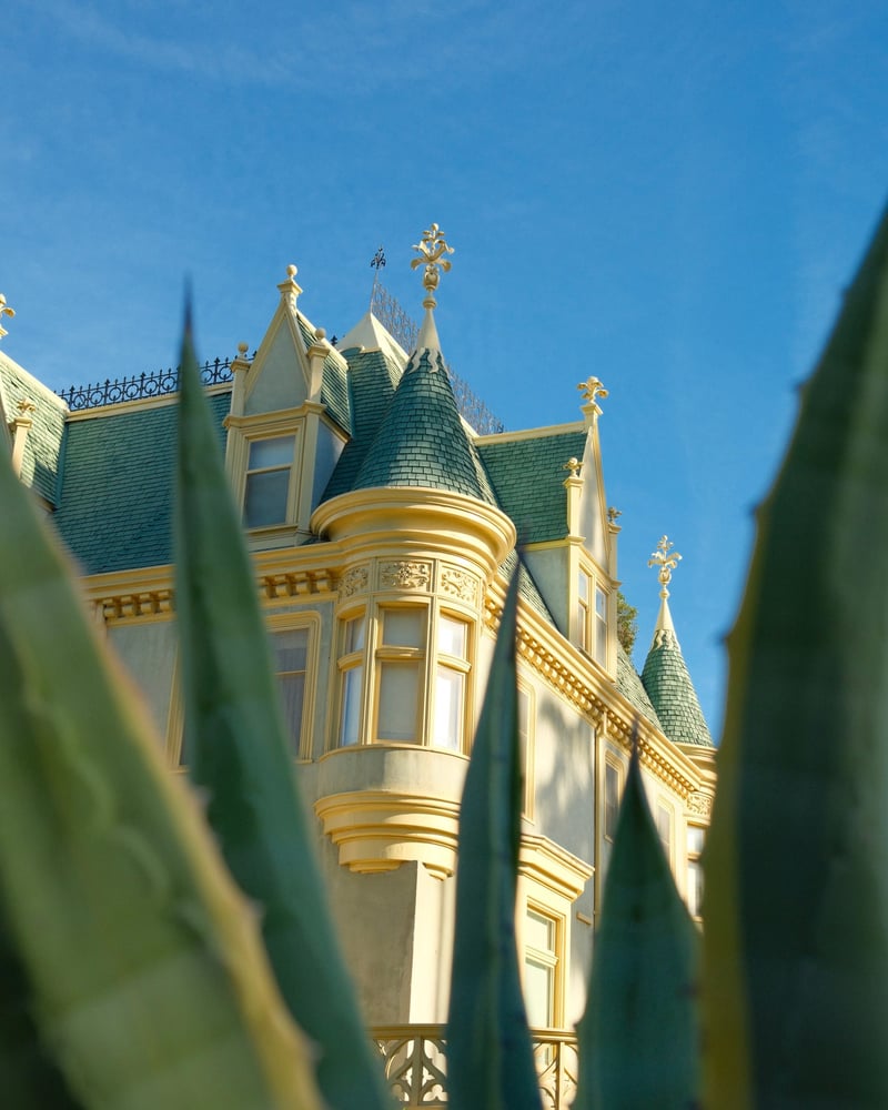 Kimberly Crest House & Gardens