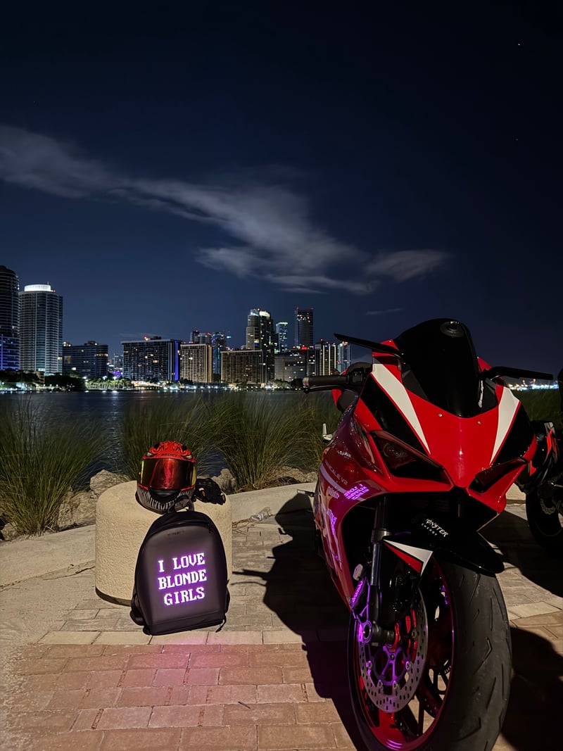 Rickenbacker Causeway Skyline View