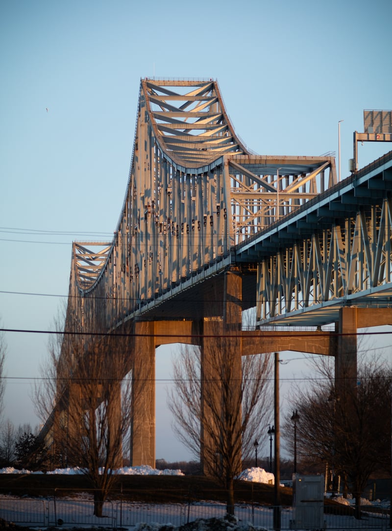 Commodore Barry Bridge