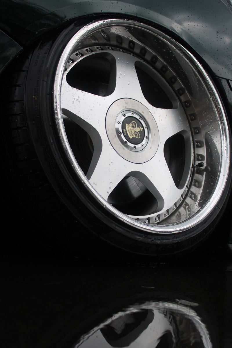 Lafayette Hill Auto Scene