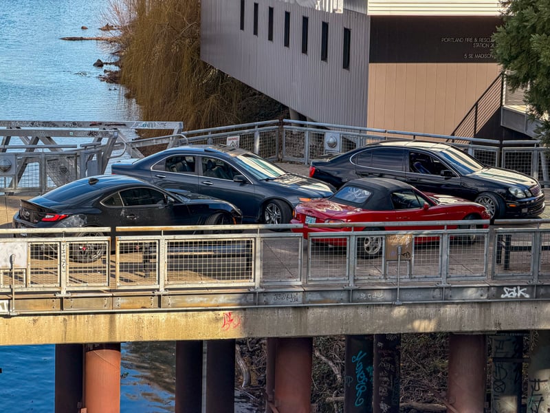 Eastbank Esplanade near Fire Station 21