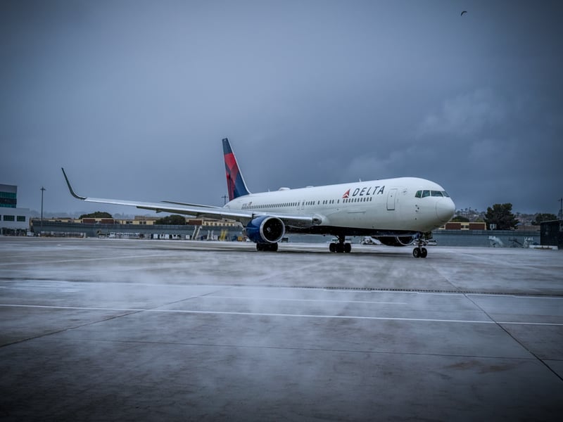 San Diego International Airport (SAN)