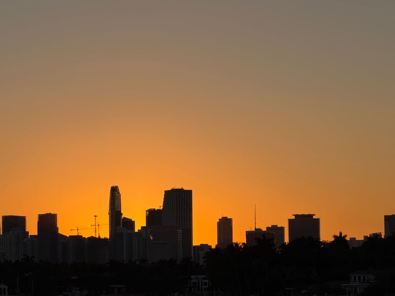 Rickenbacker Causeway Skyline View