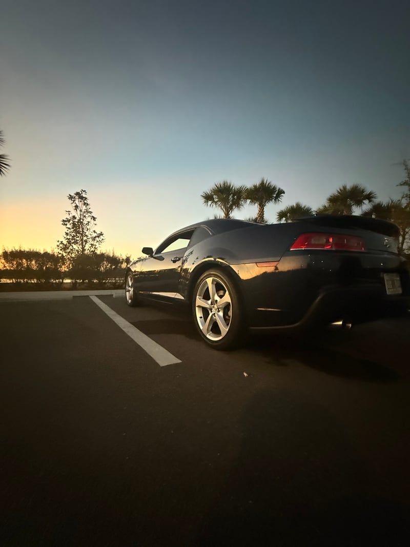 Lagoon Shore Sunset Spot