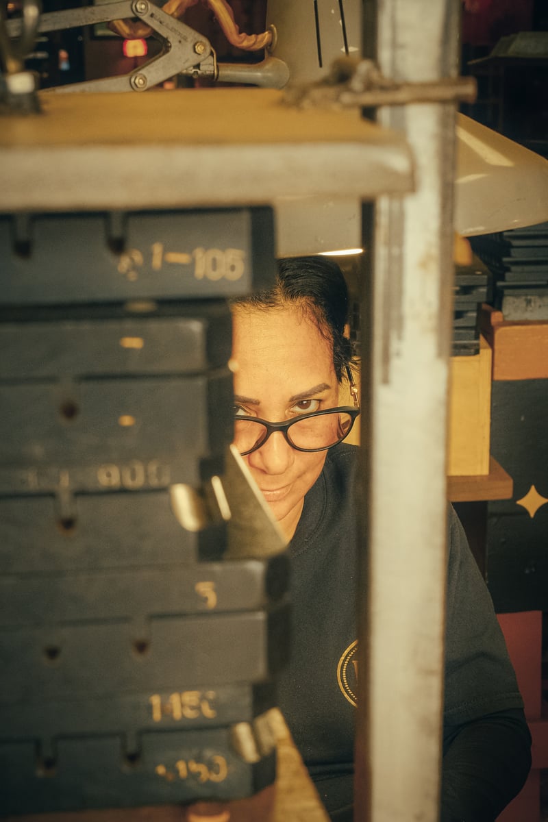 El Titan de Bronze Cigar Factory