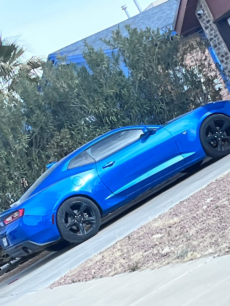 Horizon City Suburban Driveway