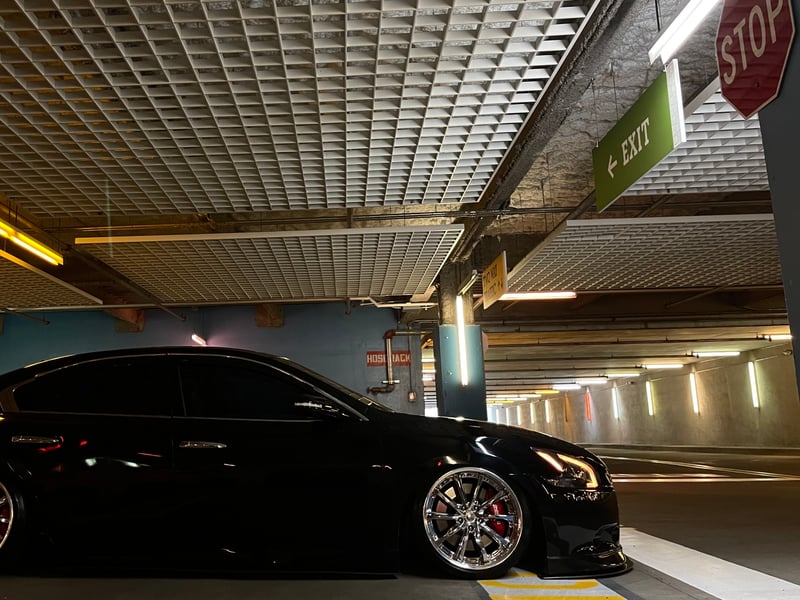 Roosevelt Field Parking Garage