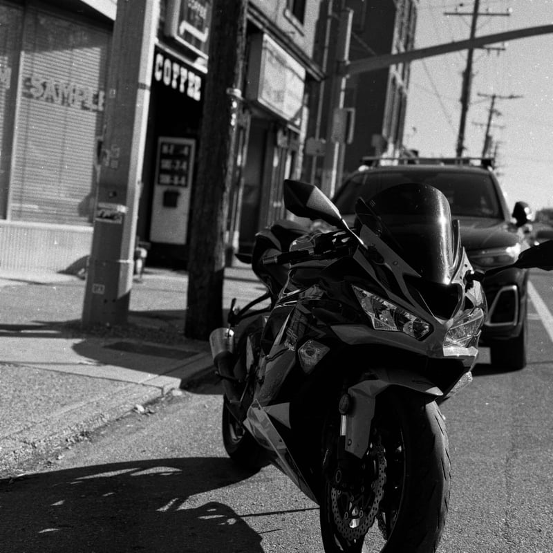 Headquarters Coffee, Charlotte Avenue