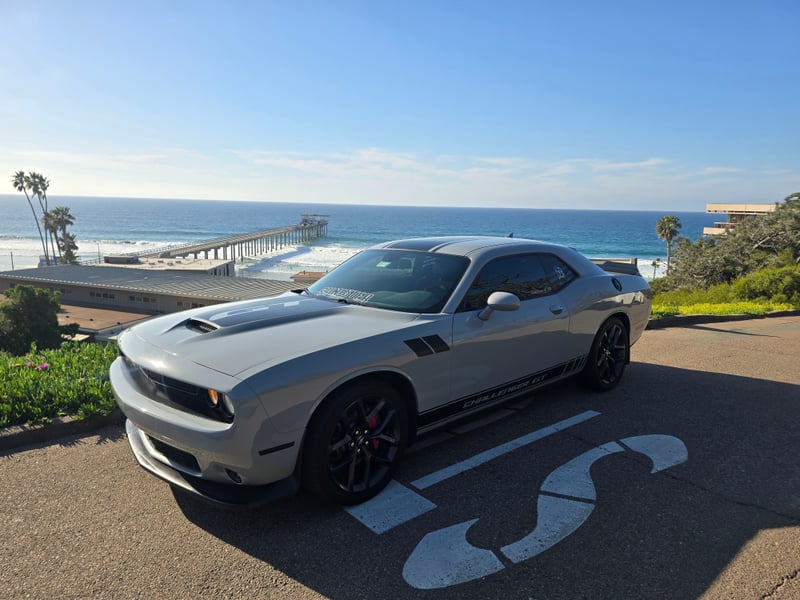 Scripps Pier Overlook