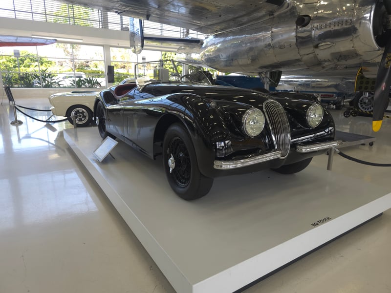 Lyon Air Museum