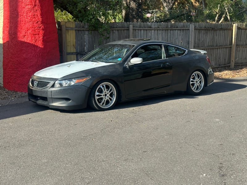 Perimeter Road Parking Area