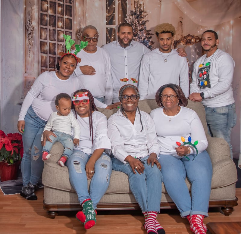 Holiday Portrait Studio