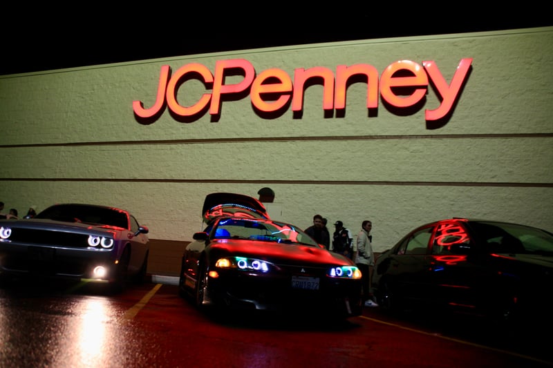 South Hill Mall Parking Lot