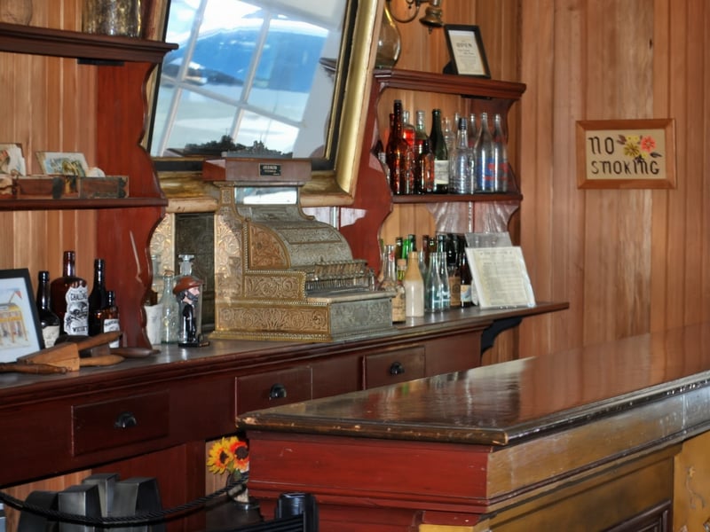 Toscano Hotel Saloon