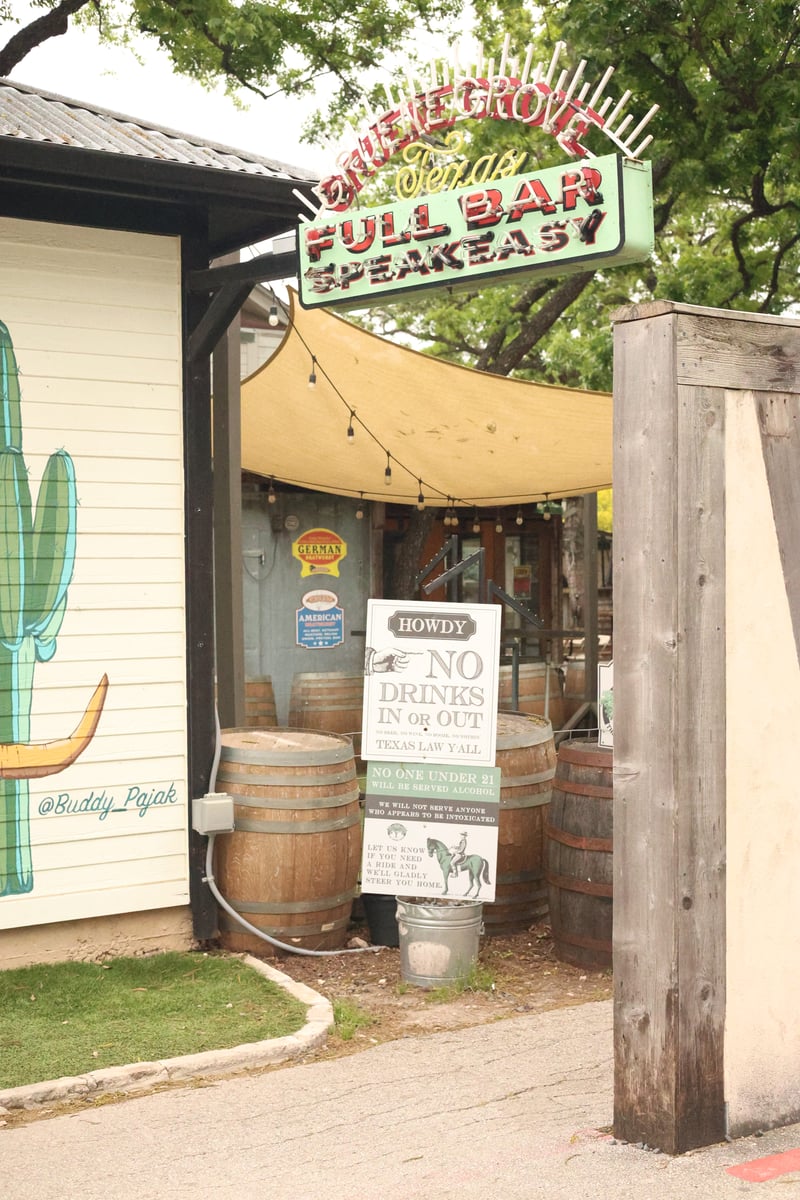 Gruene Grove