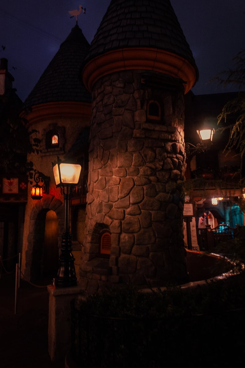 Fantasyland, Disneyland Park