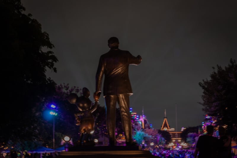Partners Statue, Disneyland