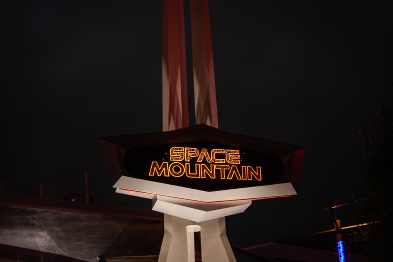 Space Mountain, Disneyland Park