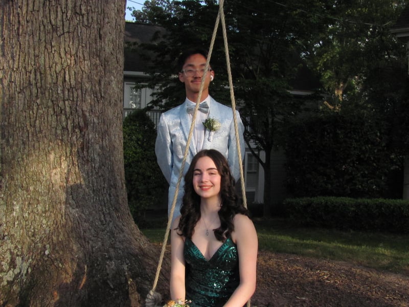 Garden Swing at Pine Tree Drive