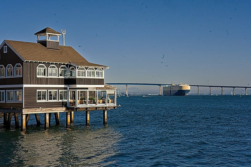 Seaport Village Pier Cafe