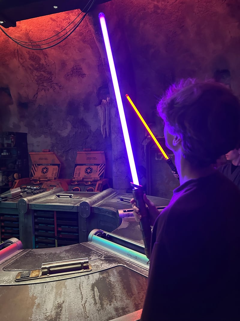 Savi's Workshop - Handbuilt Lightsabers