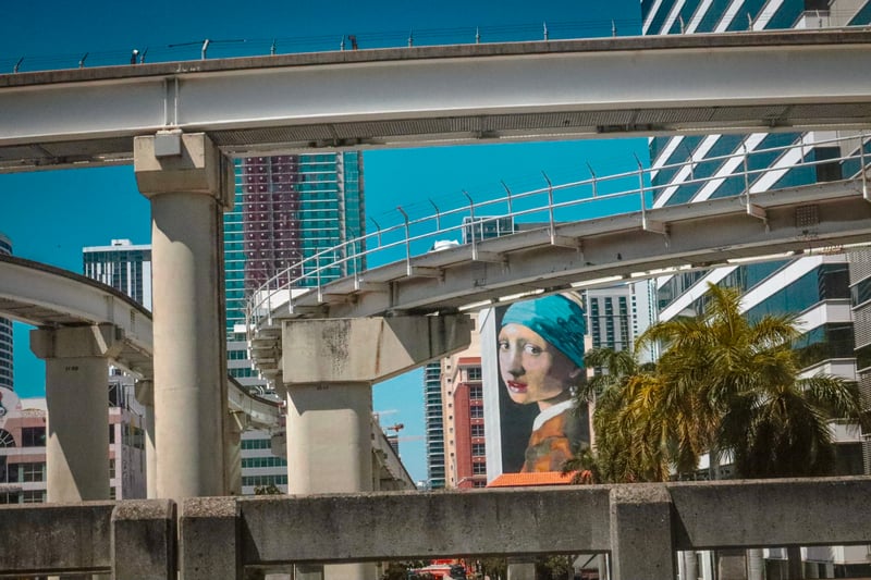 Miami Metromover & Girl with a Pearl Earring Mural