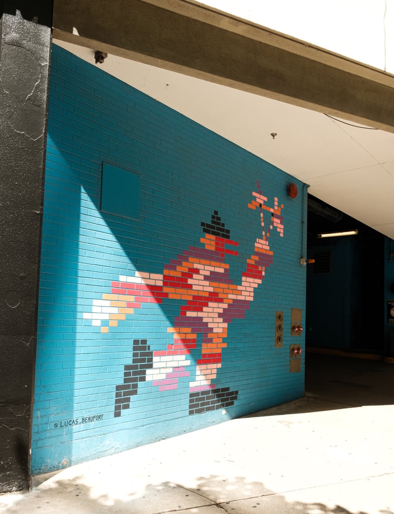 Lucas Beaufort Mural in Streeterville