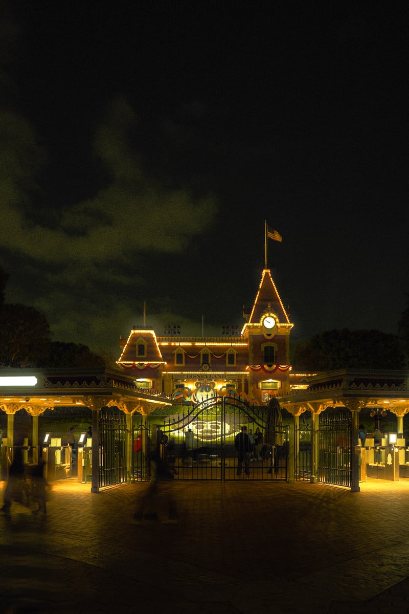 Main Street Station, Disneyland Park
