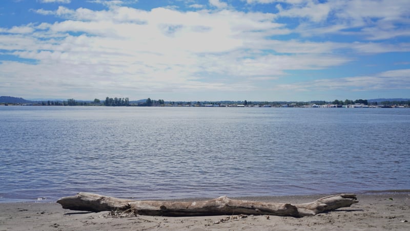 Columbia River Waterfront at Marine Park