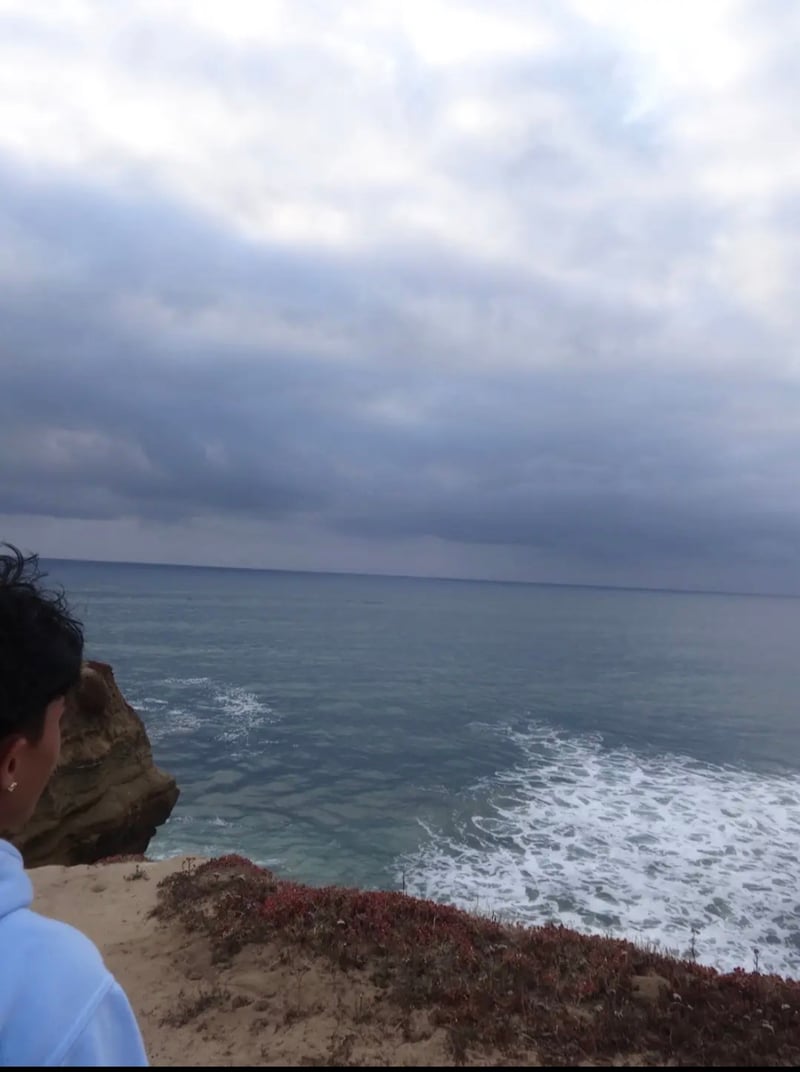 898 Sunset Cliffs Boulevard