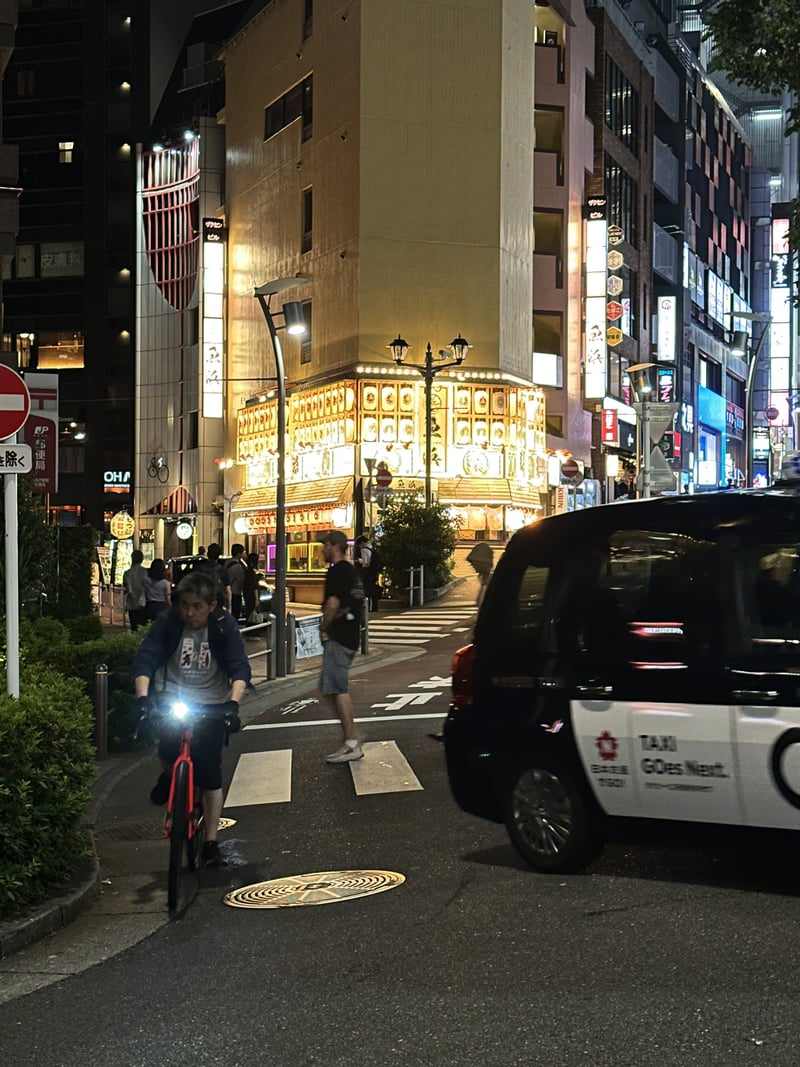 Roppongi Lantern Corner